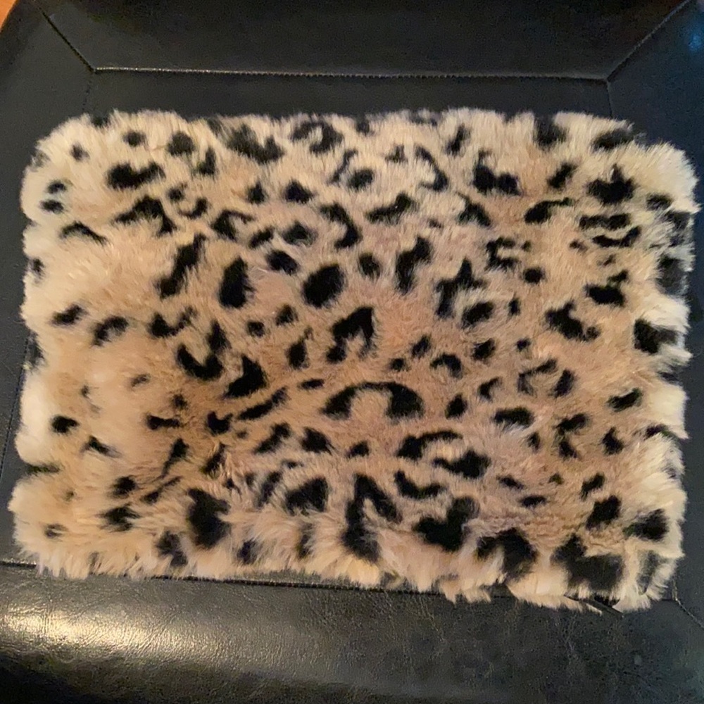 Faux Animal Leopard Print Fur Purse/ Makeup Bag Clutch